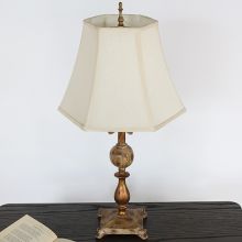 Alder Lamp